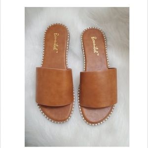 🏵SANDY SANDALS TAN 🏵